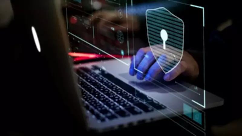 İzmir'de reklam kapatma tuzağı: Banka faiziyle tazminat ödeyecek