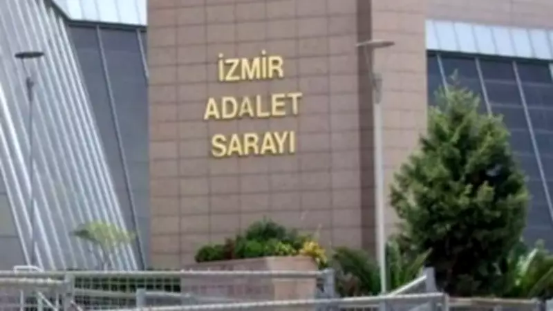 İzmir'de Tehdit Paylaşımlarına Operasyon: 30 Şüpheli Gözaltında