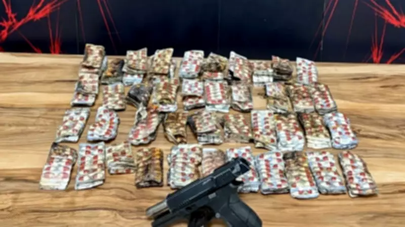 İzmir'de Yangın Çıkan Evde Uyuşturucu Ele Geçirildi, 10 Şüpheli Gözaltında