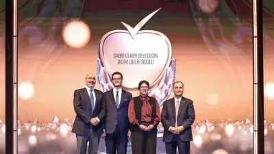 10. Sabri Ülker Bilim Ödülü Şili'li Biyokimyager Maria Elsa Pando San Martin'e Verildi