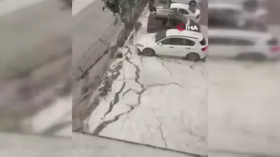 Adana'da Dolu, Sağanak ve Hortum Felaketi: İstinat Duvarı Çöküş Anı Kamerada