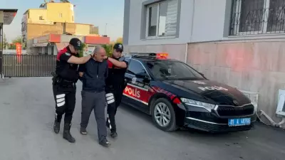 Adana'da köpeğe sopayla şiddet uygulayan şüpheli yakalandı