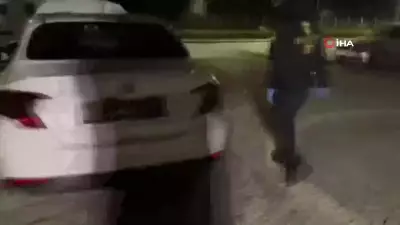 Afyonkarahisar'da Polis Stepnede 7.5 Kilo Uyuşturucu Yakaladı: 3 Kişi Tutuklandı