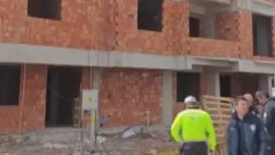 Amasya'da İnşaat Faciası: Çatıdan Düşen Yaşlı İşçi Hayatını Kaybetti