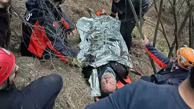 Antalya'da 80 metrelik uçurumdan kurtarma operasyonu