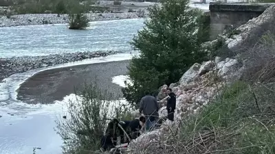 Antalya'da Manzara İzlerken Dengesini Kaybeden Kişi 15 Metreden Yuvarlandı