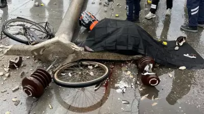 Aydın'da Trafik Kazası: Beton Direk Altında Kalan Bisikletli Hayatını Kaybetti