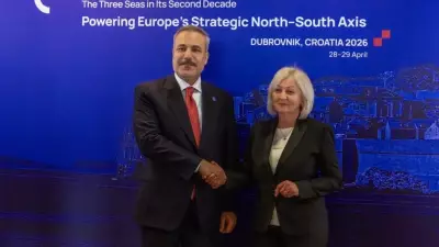 Bakan Fidan, Bosna-Hersek Başbakanı Kristo ile Dubrovnik'te Görüştü