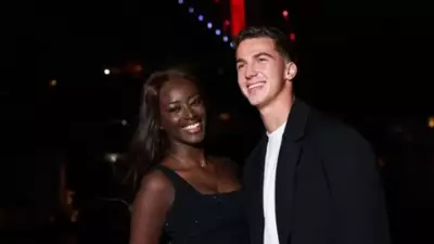 Bertuğ Yıldırım ve Oriana Correia'nın Ayrılık İddialarına Siyah Kalpli Yanıt