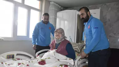 Bitlis'te Yatağa Bağımlı Hastanın Ortopedik Yatak Sevinci Yaşadı