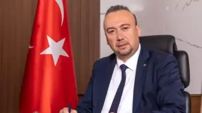 CHP'de Disiplin Süreci: Gecikmiş Hasar Kontrolü Mü, İlkesel Adım Mı?