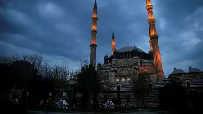 Cuma Hutbesi 1 Mayıs 2026: Alın Teri Mukaddestir Konusu İşlendi