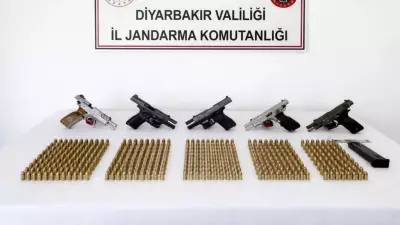 Diyarbakır'da Kaçak Silah Operasyonu: 62 Silah ve Binlerce Mühimmat Ele Geçirildi