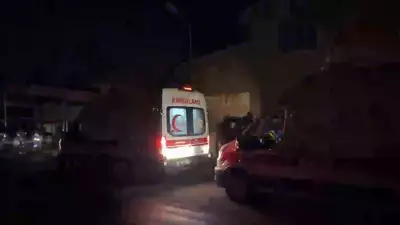 Diyarbakır'da Oto Tamir Dükkanında Çıkan Yangın İtfaiye Müdahalesiyle Kontrol Altına Alındı