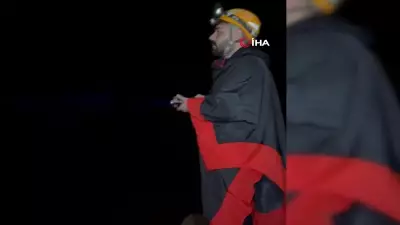 Diyarbakır'da Sel Sularında Mahsur Kalan Çoban AFAD ve JAK Ekipleri Tarafından Kurtarıldı