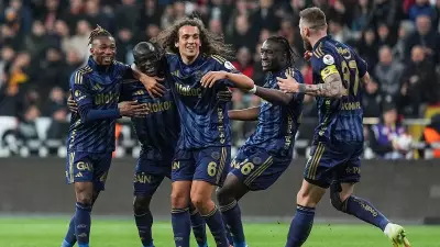 Fenerbahçe'de Sakatlık Şoku: Yıldız İsim İkinci Yarıya Çıkamadı