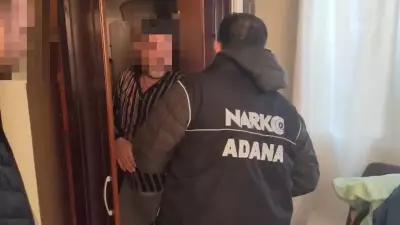 Firari hükümlü Adana'da elbise dolabında çarşafla saklanırken yakalandı