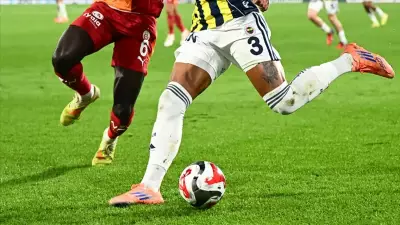 Galatasaray - Fenerbahçe Derbisi Tarihi ve Saati Açıklandı