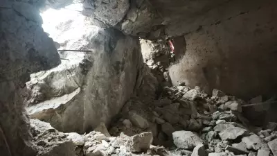 Gümüşhane'de Heyelan Tehlikesi: 3 Ev Acilen Tahliye Edildi