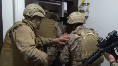 Mersin Merkezli FETÖ Operasyonu: 8 İlde 43 Gözaltı, 19'u Kamu Görevlisi