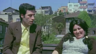 Oya Akkartal'ın Güncel Hali Şaşırttı: Yeşilçam'ın Unutulmaz Yüzü Nasıl Görünüyor?