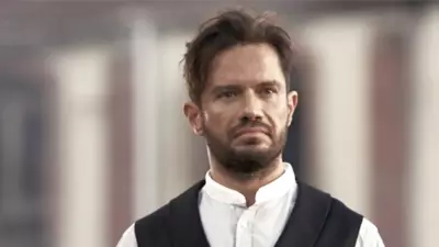 Ozan Doğulu, CHP'li Beşiktaş Belediyesi'ni eleştirdi: Arnavutköy sokakları savaş alanı