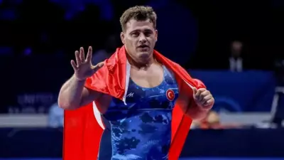 Rıza Kayaalp Avrupa Şampiyonası'nda Yarı Finale Yükseldi