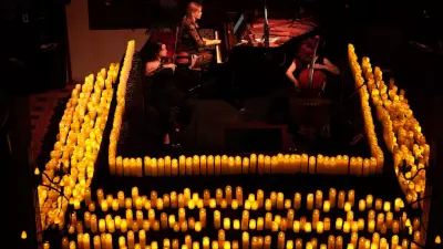 İstanbul'da Mum Işığında Şiir ve Müzik Buluşması: 40 Yıl Sonra Konseri