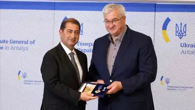 Ukrayna'nın Adana Fahri Konsolosu Sakarya'ya Büyük Onur Nişanı
