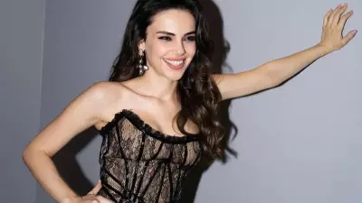 Yağmur Tanrısevsin'den Aşkın Formülü: Mizah ve Eğlence