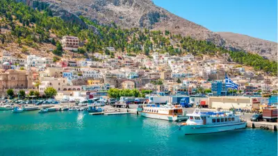 Yunan Adalarına Kapıda Vize Bir Yıl Daha Uzatıldı: 12 Ada İçin Kolaylık Sürecek