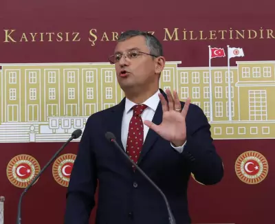 Özgür Özel Nevşehir'de Pankart Protestosuyla Sert Tepki Gösterdi
