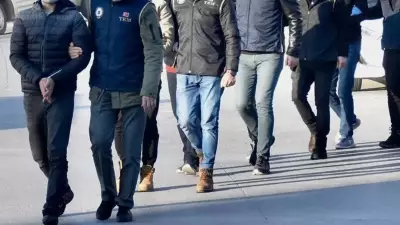 İzmir'de FETÖ Operasyonu: 29 Şüpheli Gözaltına Alındı