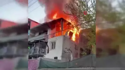 İzmir'de Suç Delillerini Gizlemek İçin Evi Yakan 10 Şüpheli Yakalandı