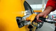 10 Nisan Akaryakıt Fiyatları: Motorine Tarihi İndirim Geldi!