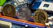 Altcoinler Harekete Geçti: Bitcoin Boğaları 2 Ay İçinde 100 Bin Doları Hedefliyor