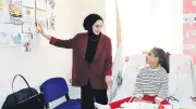Diyaliz Yatakları Okul Sırasına Dönüştürüldü: Öğrenciler İçin Umut Verici Proje