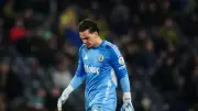 Fenerbahçe-Beşiktaş Derbisinde Gözler Kalecilerde: Ederson ve Ersin'in Performansı Kritik