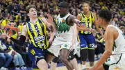 Fenerbahçe Beko, Zalgiris'i 86-74 Mağlup Ederek Seride 2-0 Öne Geçti