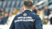 Fenerbahçeli Oyuncular, Saldırı Kurbanları İçin Anma Tişörtleri Giydi
