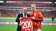 Galatasaray'da Barış Alper Yılmaz'a 200. Maç Plaketi