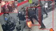 Gaziosmanpaşa'da Motosiklet Tamirhanesinde Korkutan Yangın: O Anlar Kamerada