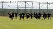 Kocaelispor, Göztepe Maçına Hazırlanıyor: Smolcic ve Agyei'den Açıklamalar