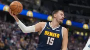 Nikola Jokic Triple-Double Yaptı, Denver Nuggets Üst Üste 10. Galibiyetini Aldı