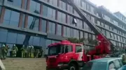 Pendik'teki Plazada Çıkan Yangında Mahsur Kalan 4 Kişi Kurtarıldı