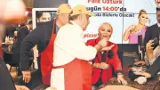 Pizza Yapıp Gazetecilere İkram Ettiler: Lezzetli Bir Sosyal Sorumluluk Projesi
