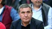 Romanya Milli Takımı'nda Gheorge Hagi Dönemi Başladı
