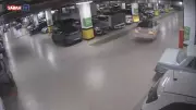 İstanbul'da AVM Otoparkında Drift Yapan 5 Sürücüye 700 Bin Lira Ceza Kesildi
