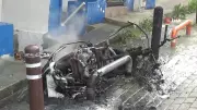 Tamir Sırasında Alev Alan Elektrikli Motosiklet Küle Döndü