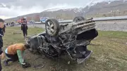 Van'da Trafik Kazası: 1 Ölü, 2 Yaralı